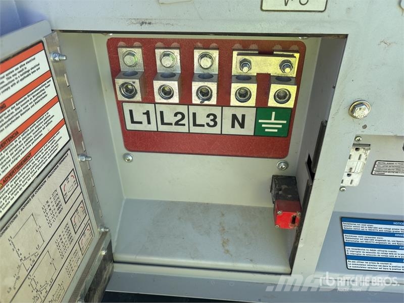 Wacker G-25 20 kW Mobile Generator Set مولدات ديزل