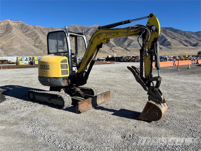 Wacker Neuson 38Z3 小型挖掘机