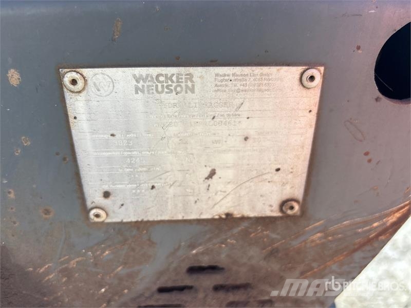 Wacker Neuson 38Z3 小型挖掘机