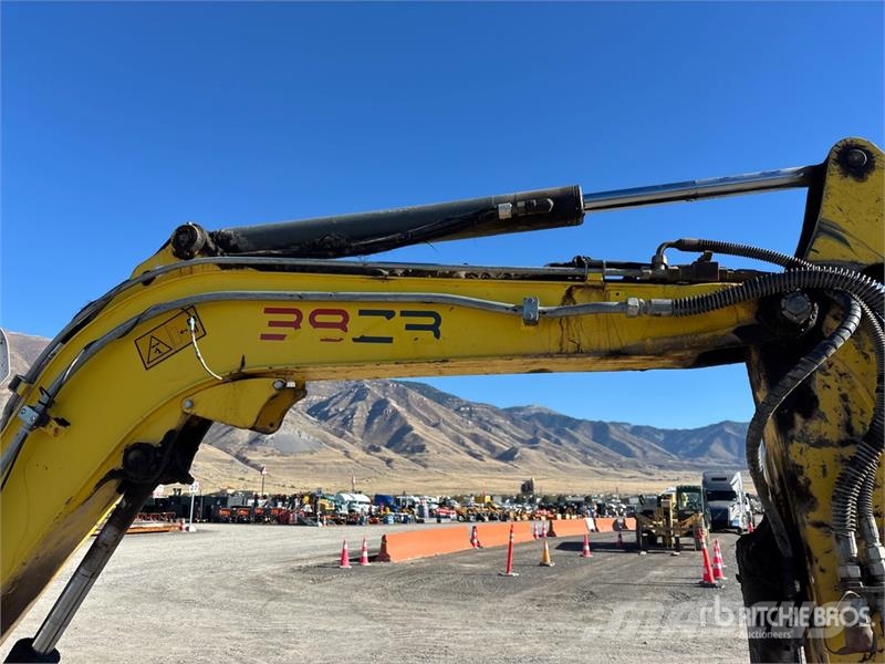Wacker Neuson 38Z3 小型挖掘机