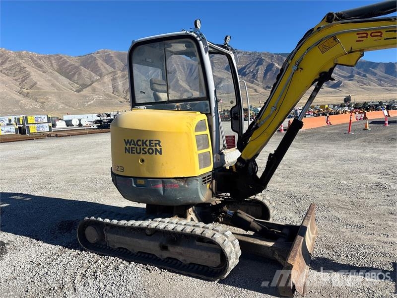 Wacker Neuson 38Z3 小型挖掘机
