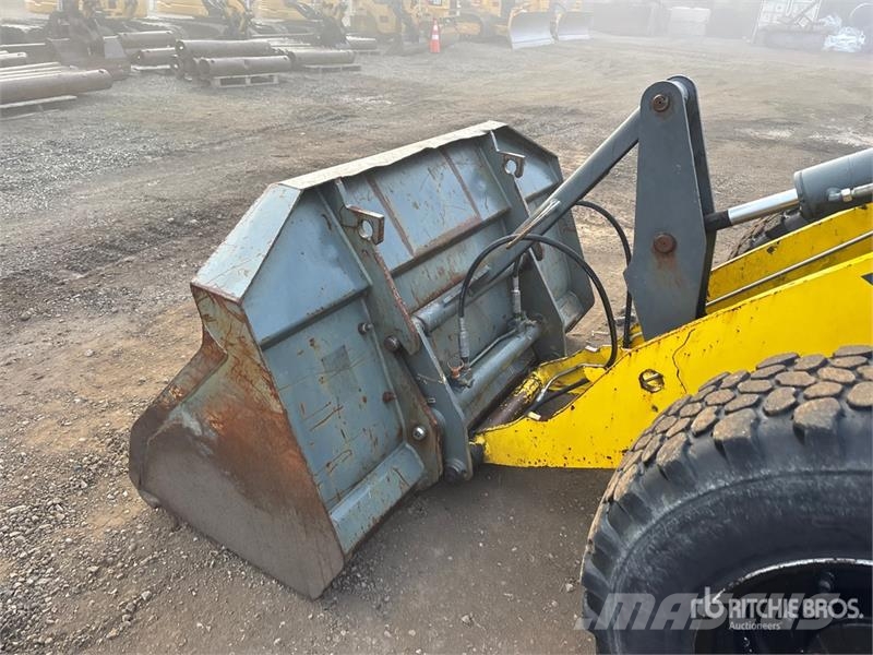 Wacker Neuson 850 Wheel Loader Фронтальні навантажувачі