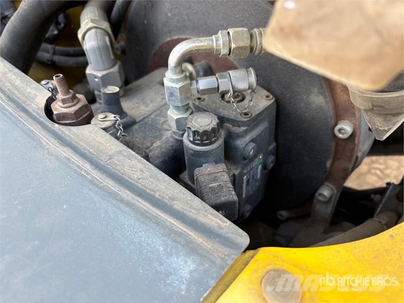 Wacker Neuson 850 Wheel Loader Фронтальні навантажувачі
