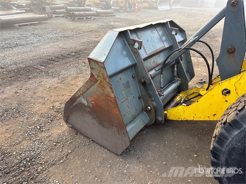 Wacker Neuson 850 Wheel Loader Фронтальні навантажувачі