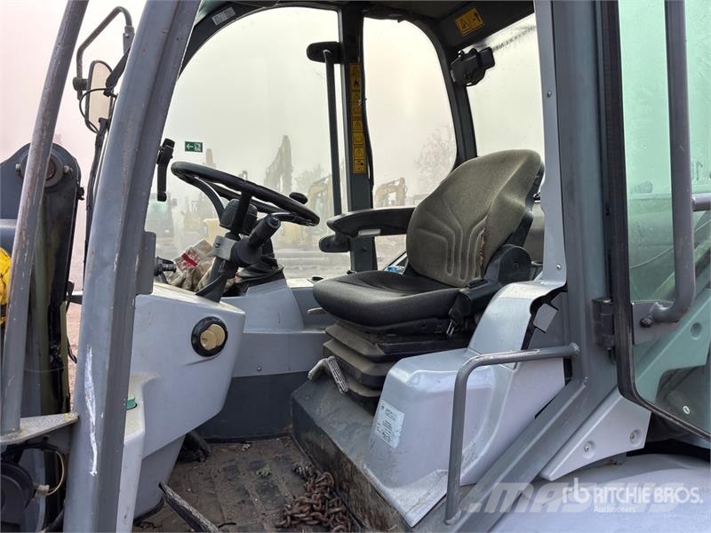 Wacker Neuson 850 Wheel Loader Фронтальні навантажувачі