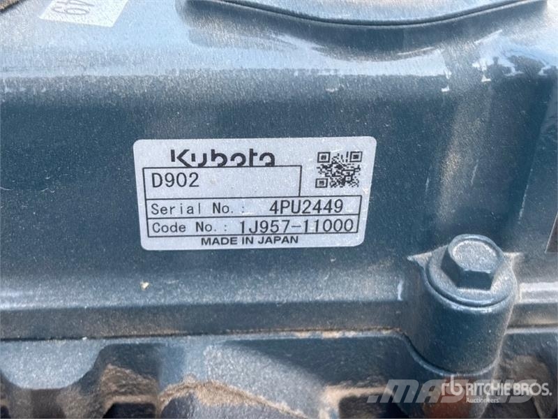 Wacker Neuson DT15 Swivel Crawler Dumper 翻斗车\公路型自卸车