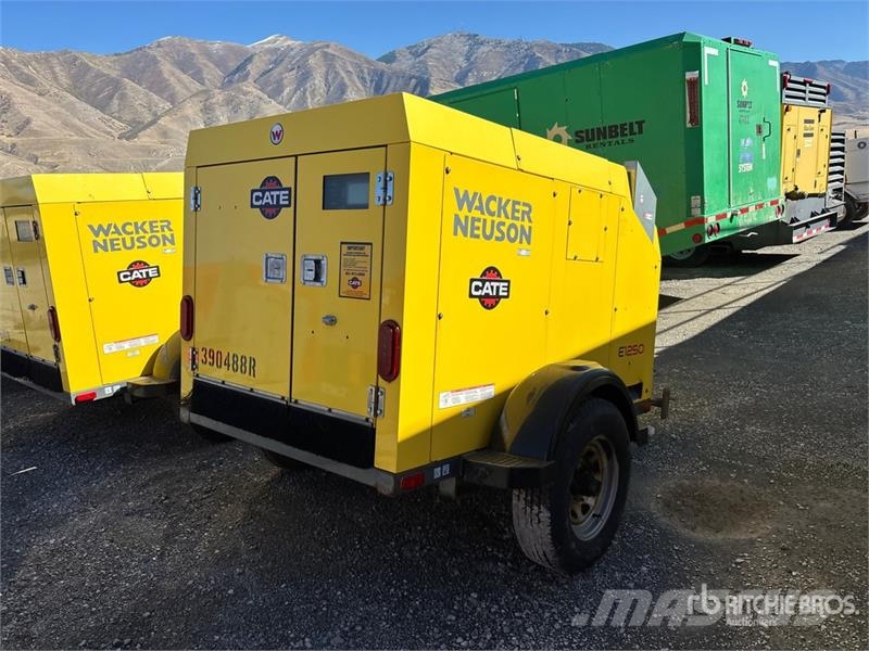 Wacker Neuson E1250 140000 BTU Ground Heater Fűtő és Hűtő felszerelések
