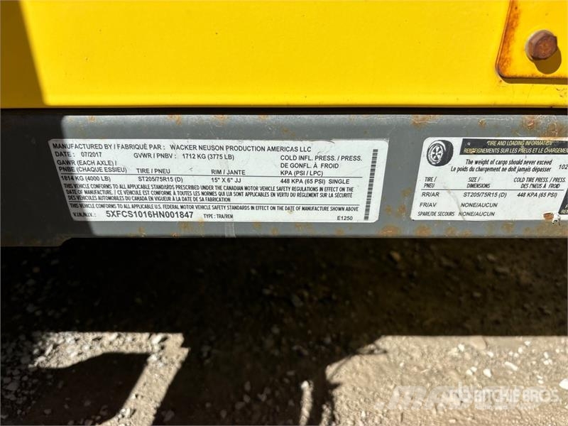 Wacker Neuson E1250 140000 BTU Ground Heater Fűtő és Hűtő felszerelések