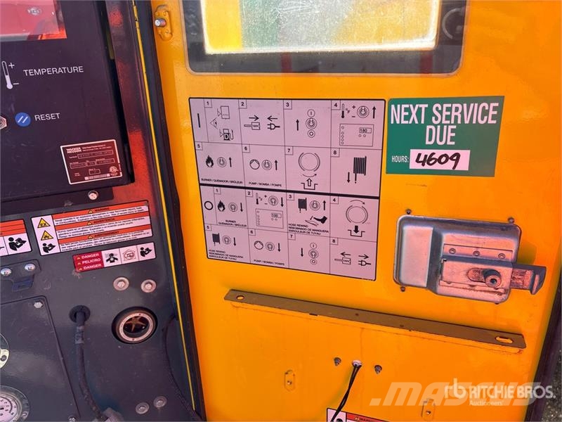 Wacker Neuson E1250B 140000 BTU Ground Heater Fűtő és Hűtő felszerelések