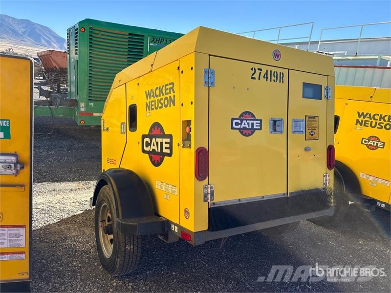 Wacker Neuson E1250B 140000 BTU Ground Heater Ogrevalna in odtajevalna oprema