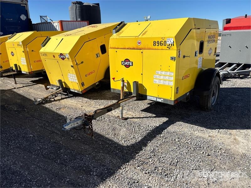 Wacker Neuson E1250B 140000 BTU Ground Heater Equipos de fundido