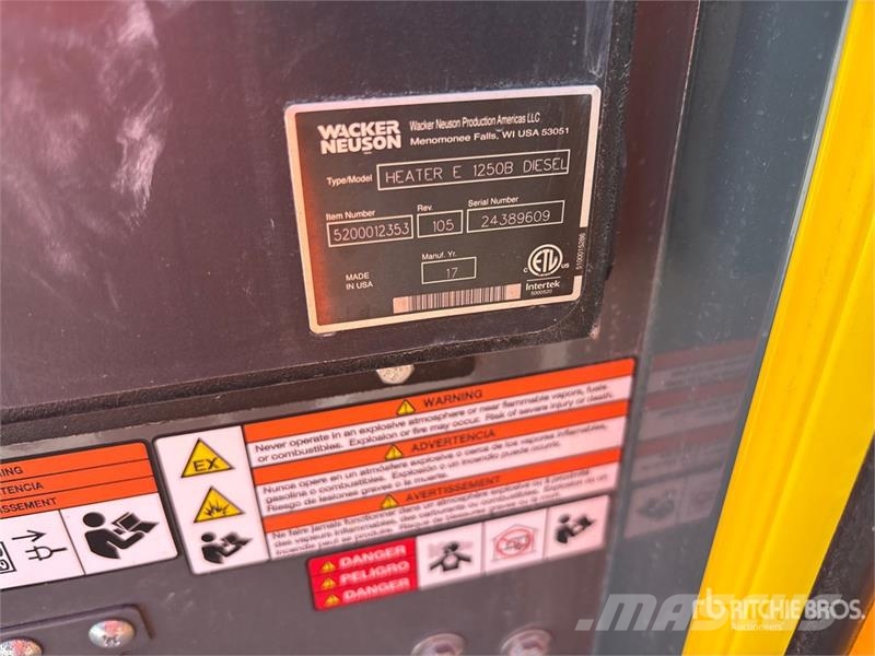 Wacker Neuson E1250B 140000 BTU Ground Heater Equipos de fundido