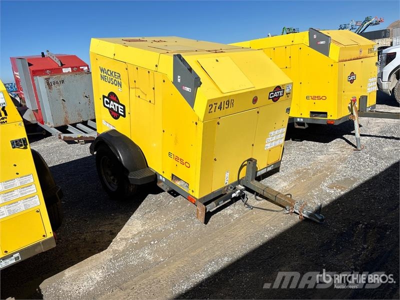 Wacker Neuson E1250B 140000 BTU Ground Heater Ogrevalna in odtajevalna oprema
