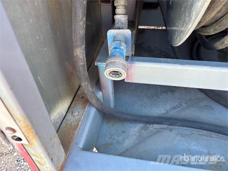 Wacker Neuson E2200 252000 BTU Ground Heater Fűtő és Hűtő felszerelések