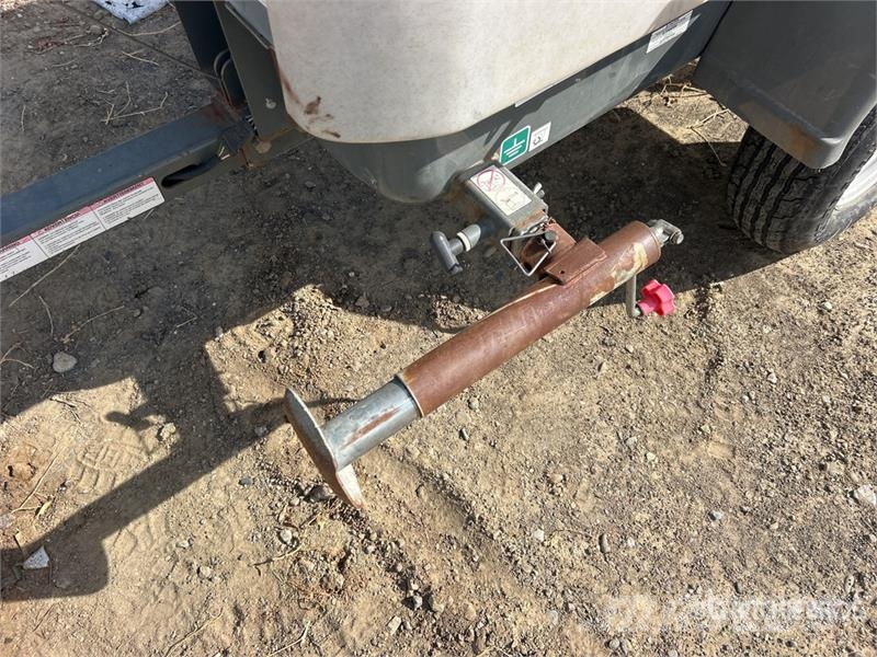 Wacker Neuson LTN-6 Valopylväät