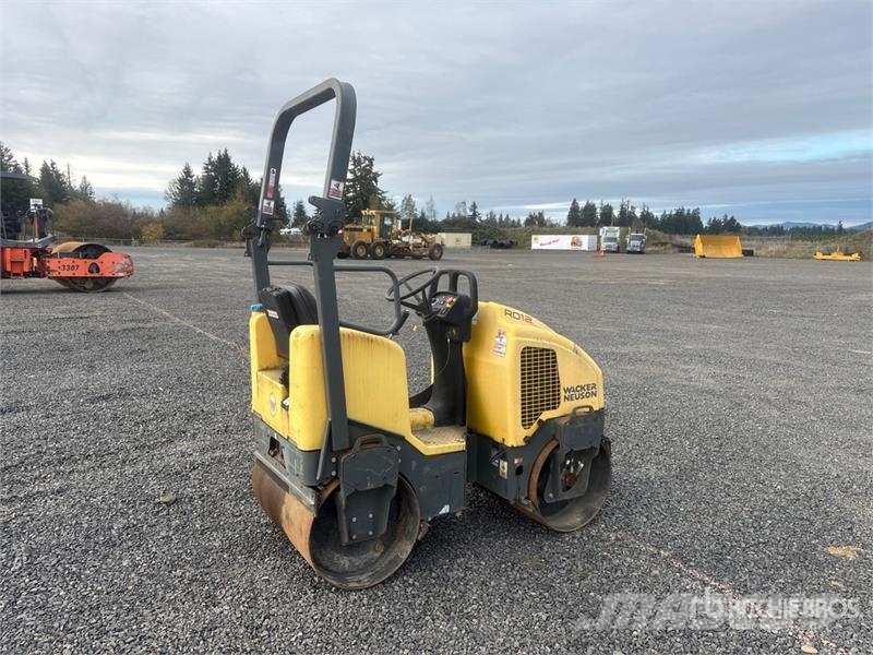 Wacker Neuson RD12A Double Drum Roller مداحل ثنائية الاسطوانة