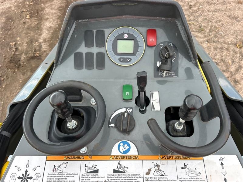 Wacker Neuson SM100 Mini Compact Track Loader Kompaktrakodók