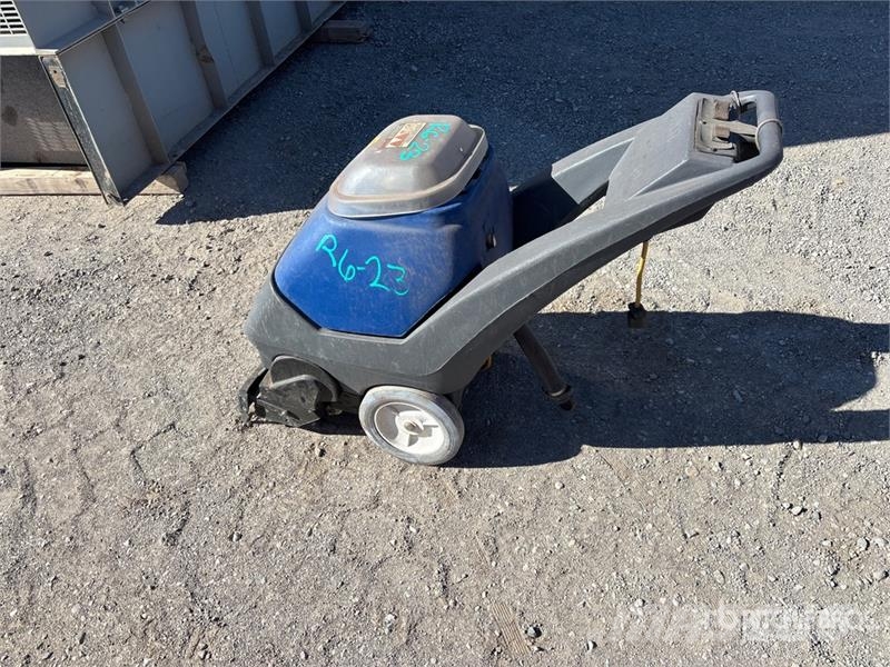 Walk-Behind Floor Sweeper Muud saagikoristusmasinad