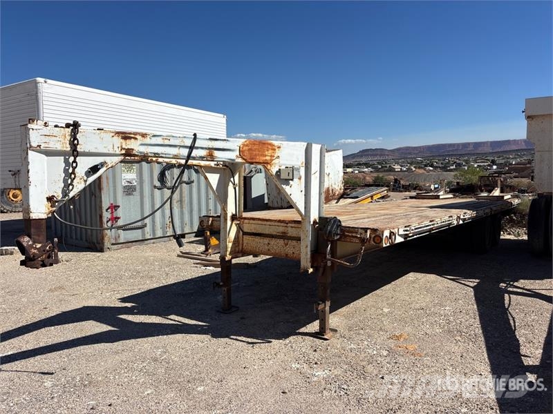 Waltron 20KBG 30 ft T/A Gooseneck Equipment Trailer Autotransporter prikolice