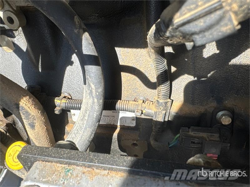 Wanco WSP80 80 kW Skid-Mounted Generator Set Дизелови генератори

