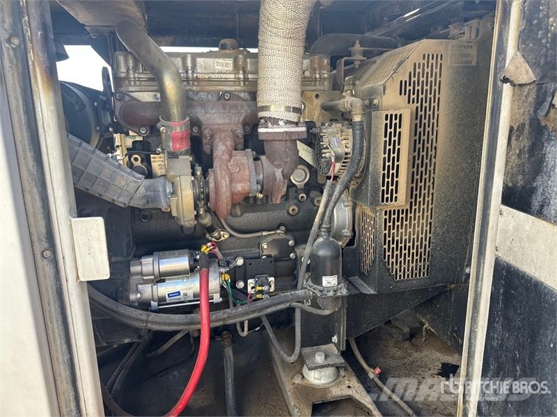 Wanco WSP80 80 kW Skid-Mounted Generator Set Дизелови генератори

