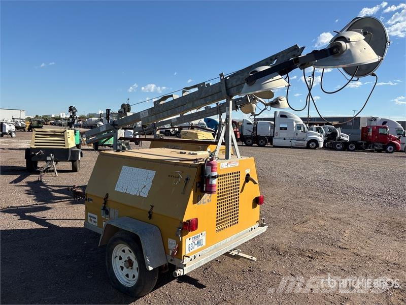Warren Power Systems WCW84MH 8.2 kW Light Tower Svetlobni stolpi