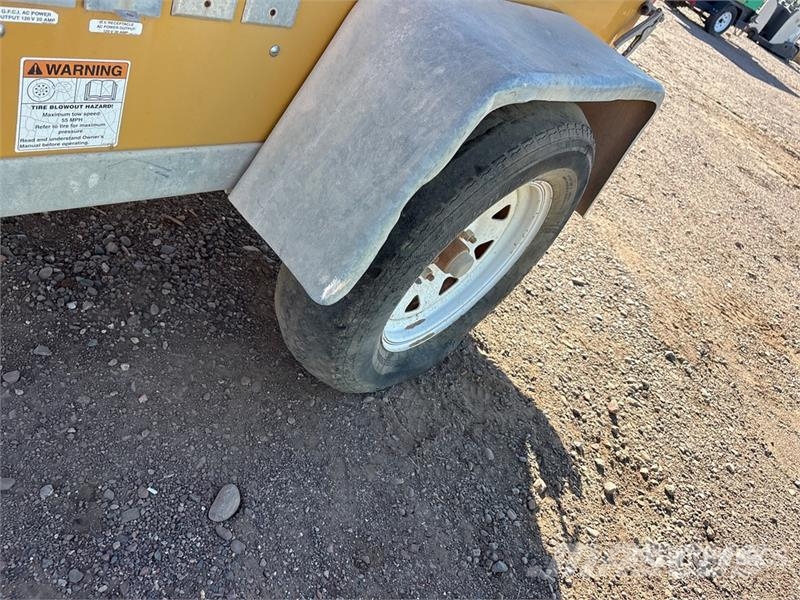Warren Power Systems WCW84MH 8.2 kW Light Tower Svetlobni stolpi