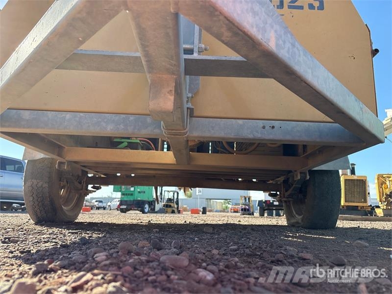 Warren Power Systems WCW84MH 8.2 kW Light Tower Svetlobni stolpi