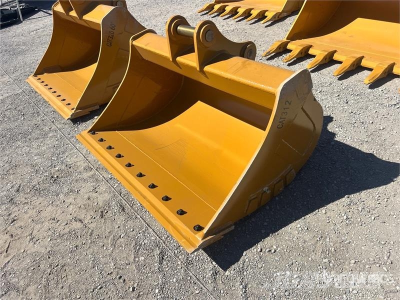 Warrior WBMCC12-1550 60 in Q/C Cleanup Excavator Bucket - 버켓