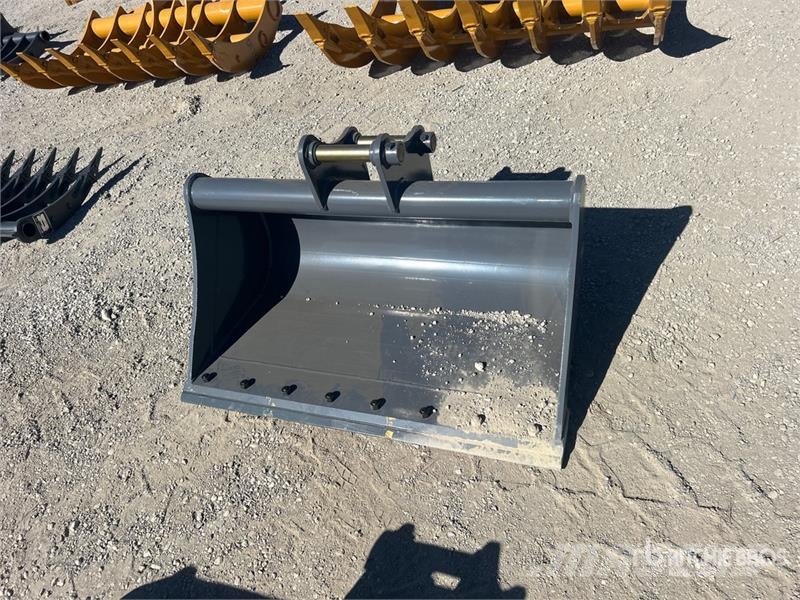 Warrior WBMCC5-1220 48 in Cleanup Excavator Bucket - Fits Žlice