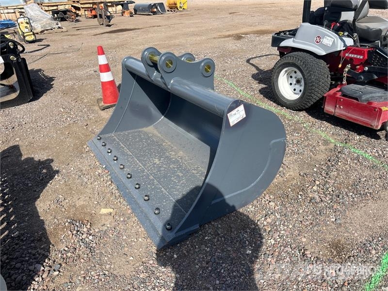 Warrior WBMCC7-1500 59 in Cleanup Excavator Bucket - Fits Bakken
