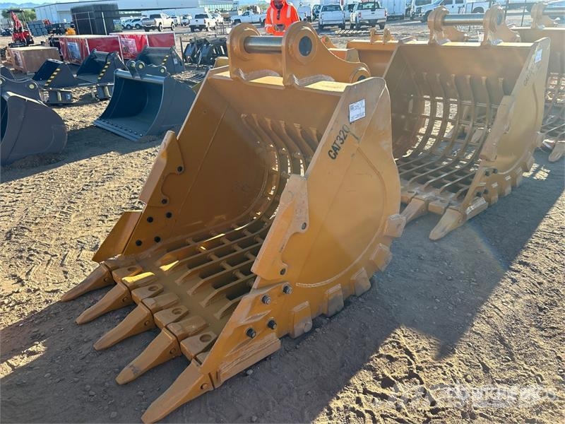 Warrior WBSC20-1100 44 in Skeleton Excavator Bucket - Fits Cucharones