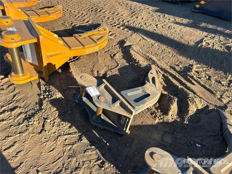 Warrior WR05-06 Excavator Ripper - Fits Cat 305 / 5 - 6 to Навесные рыхлители