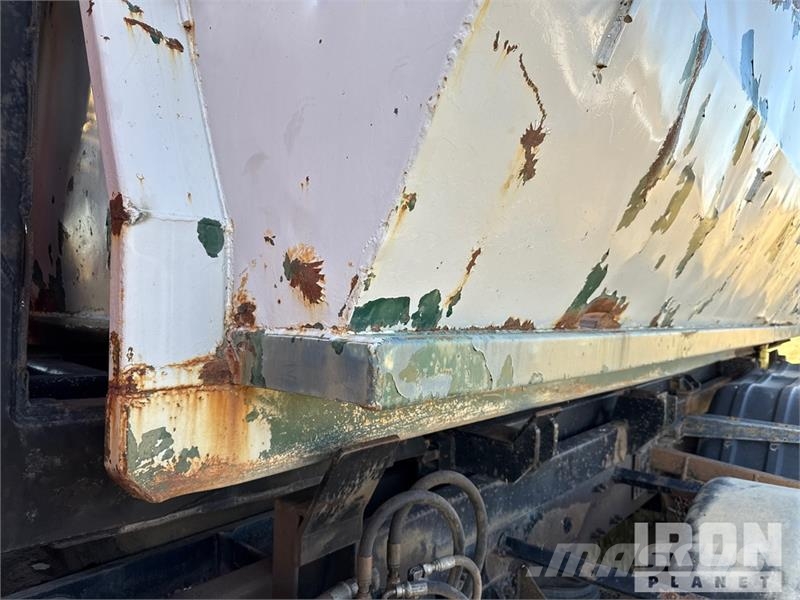 Wastequip 21 ft 8 in Roll-Off Container Posebni kontejnerji