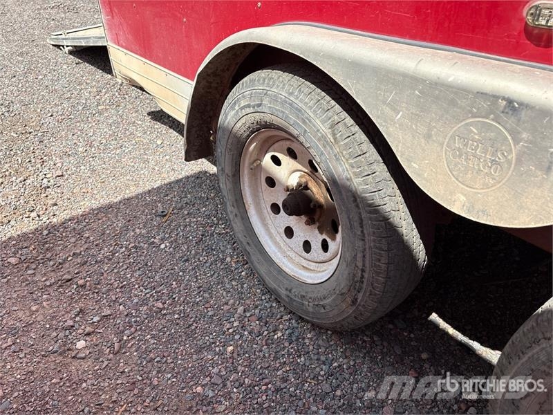 Wells Cargo 16 ft T/A Enclosed Trailer Dobozos pótkocsik