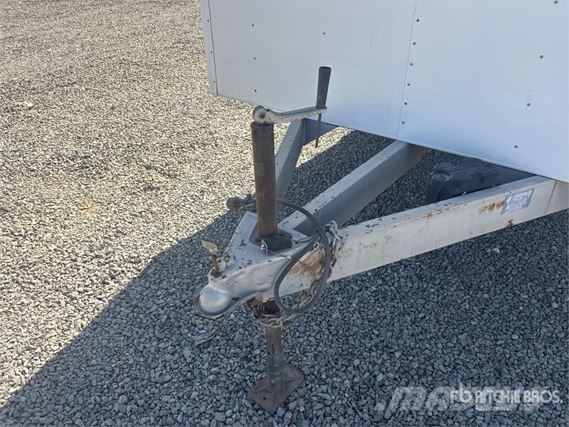 Wells Cargo EW1622 24 ft T/A Enclosed Trailer 箱體拖車
