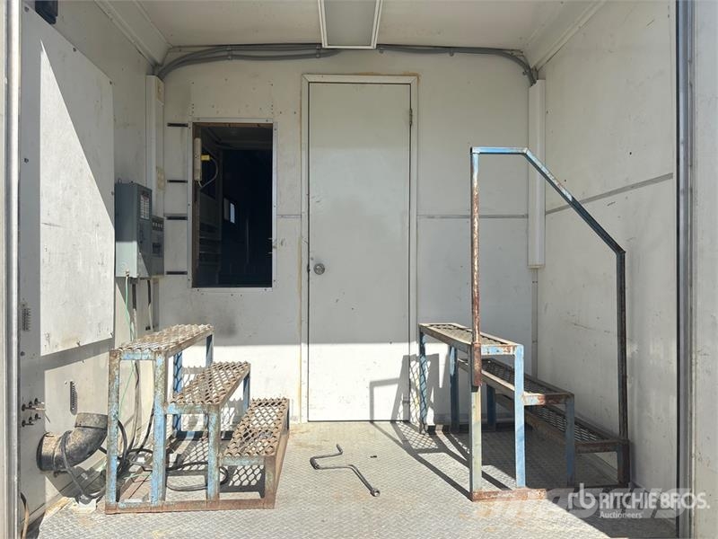 Wells Cargo EW1622 24 ft T/A Enclosed Trailer 箱體拖車