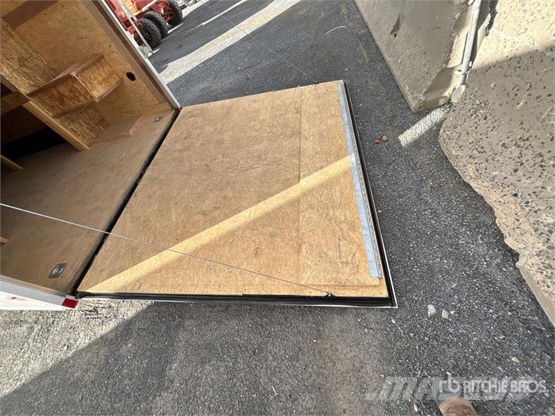 Wells Cargo FT612S2-D 20 ft T/A Enclosed Trailer 박스 바디 트레일러