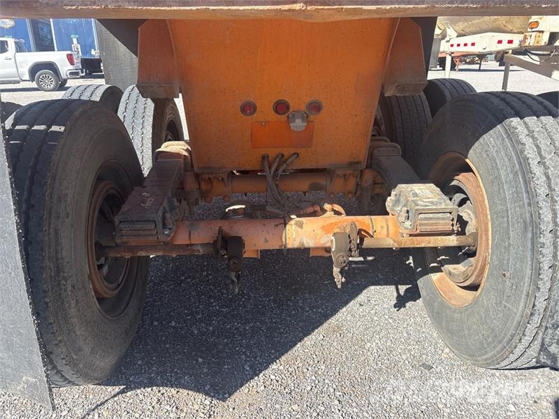  Wes-Tex 32 ft T/A End Dump Trailer Pašizgāzējs