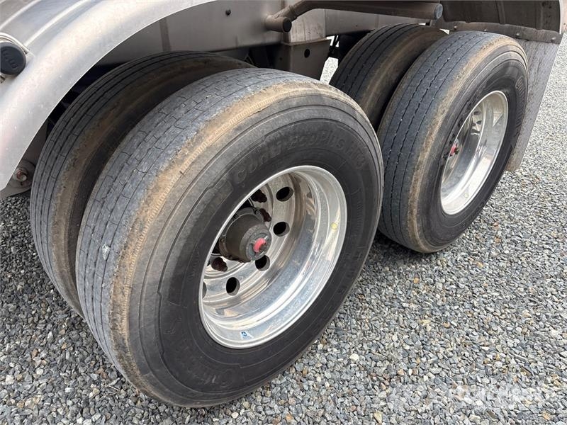 West-Mark 6300 gal T/A Tanker Trailer 탱커 트레일러