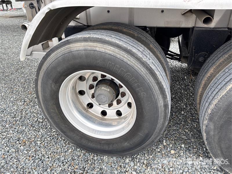 West-Mark 6300 gal T/A Tanker Trailer 탱커 트레일러