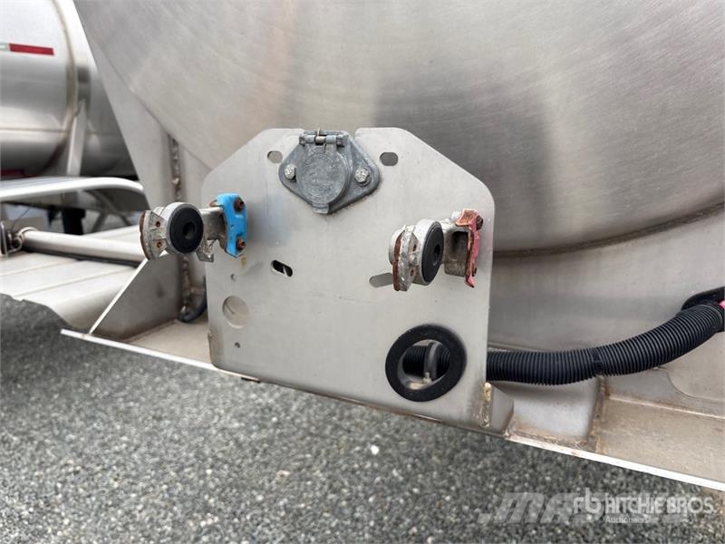 West-Mark 6300 gal T/A Tanker Trailer 탱커 트레일러