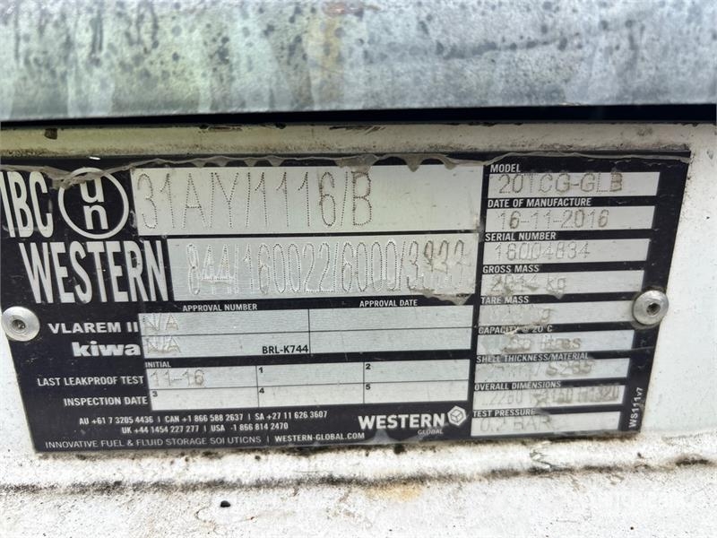 Western 20TCG-GLB 524.65 gal Skid Mounted Steel Diesel Fue Tanques de combustível e aditivos