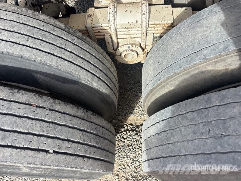 Western 28 ft T/A End Dump Trailer مقطورات قلابة