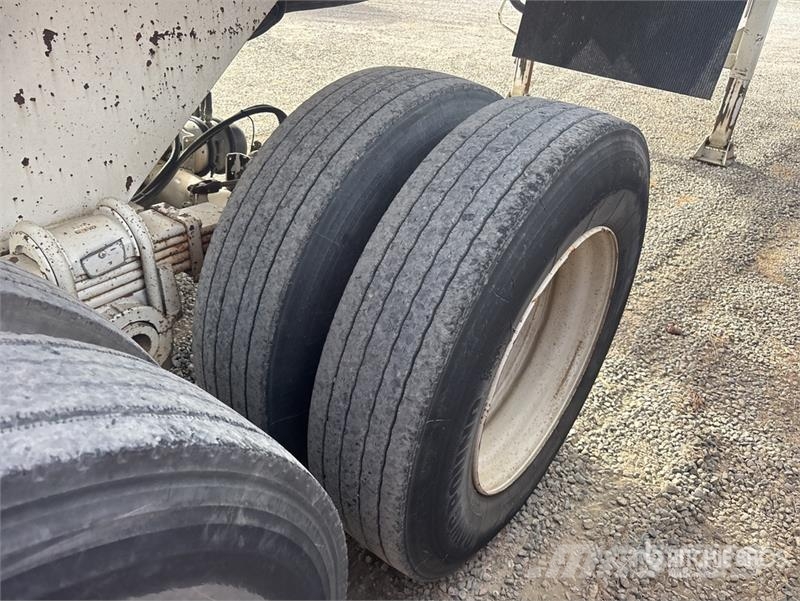 Western 28 ft T/A End Dump Trailer مقطورات قلابة