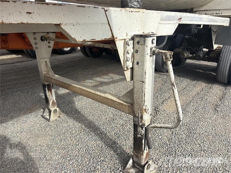 Western 28 ft T/A End Dump Trailer مقطورات قلابة
