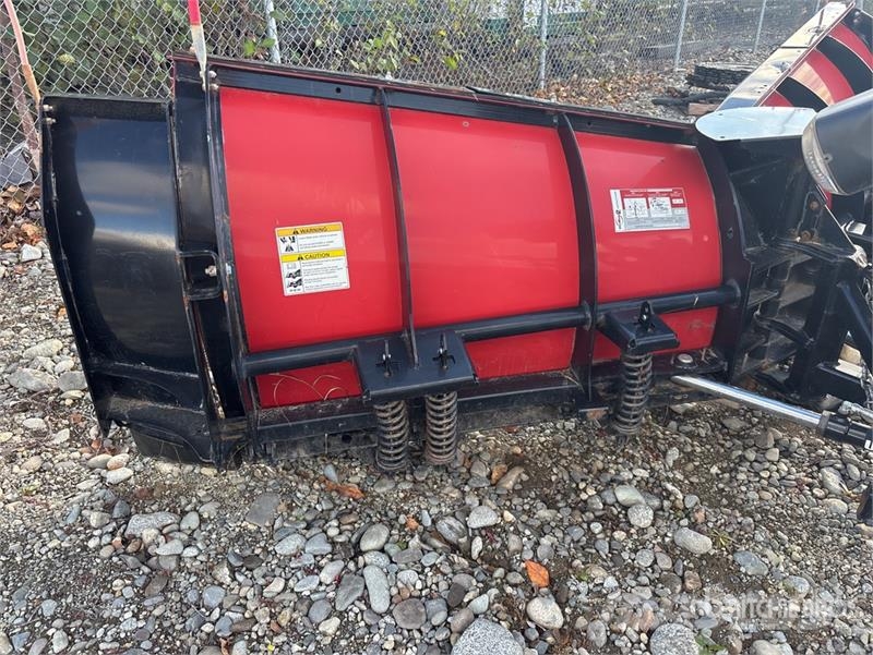 Western 8 ft 6 in V Snow Plow حراثات ونصول الجليد