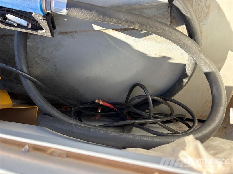 Western Global FCP500 2000 L Skid Mounted Steel Fuel Tank Kütusemahutid