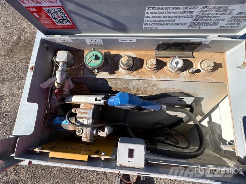 Western Global FCP500 2000 L Skid Mounted Steel Fuel Tank Kütusemahutid