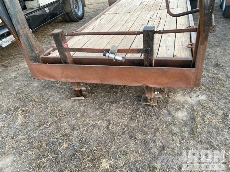Western Pro 24 ft T/A Gooseneck Equipment Trailer Прицепы-Автовозы